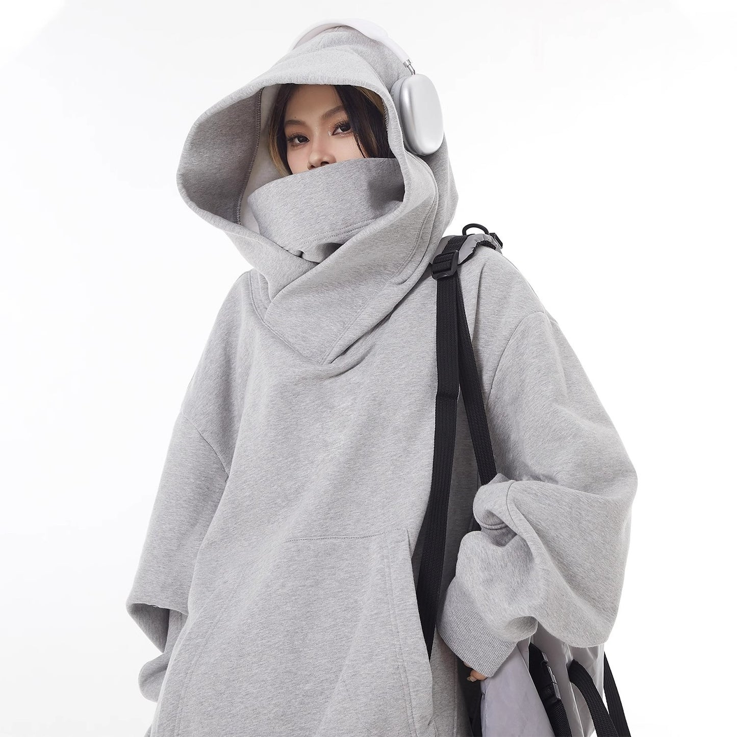 Lockerer Hoodie mit hohem Kragen und Fleecefutter
