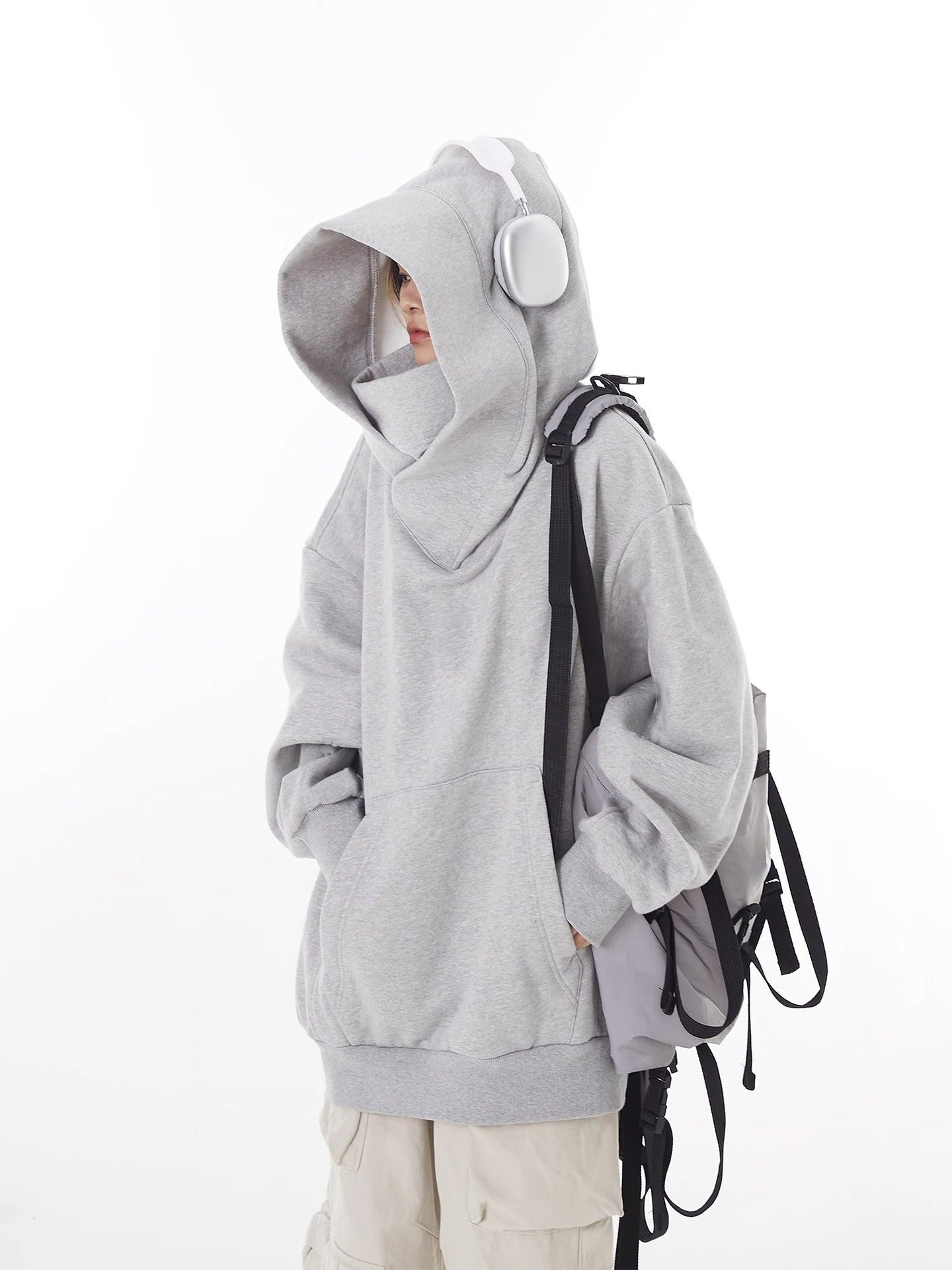 Lockerer Hoodie mit hohem Kragen und Fleecefutter